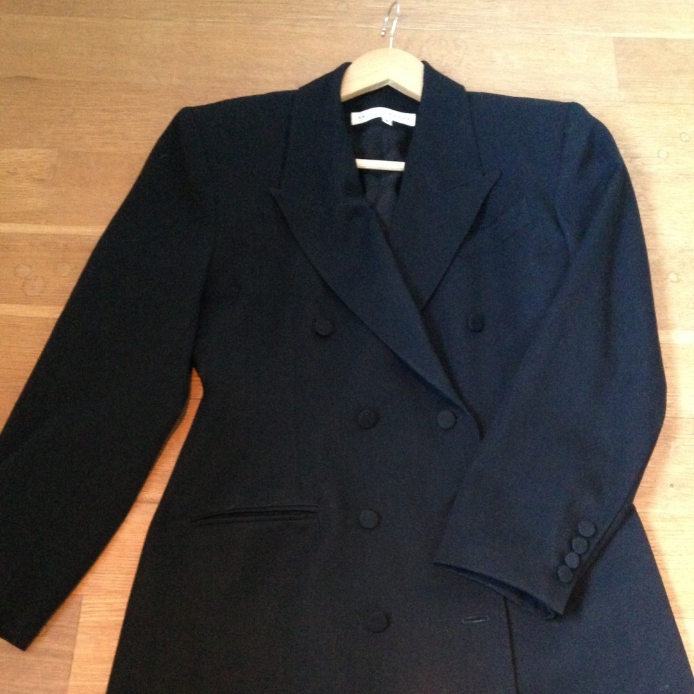 Structured Black 100% Wool Blazer